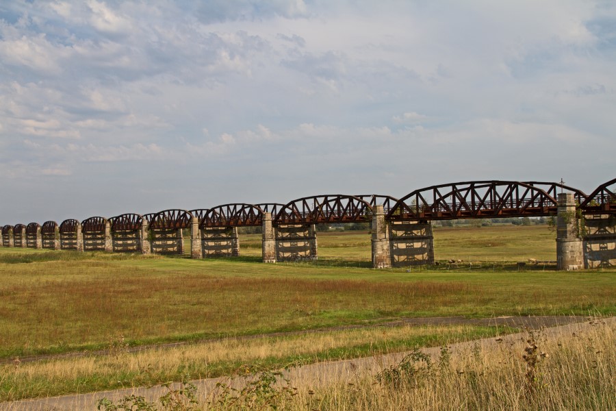 Eisenbahnbrücke