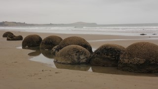 Moeraki Boulders